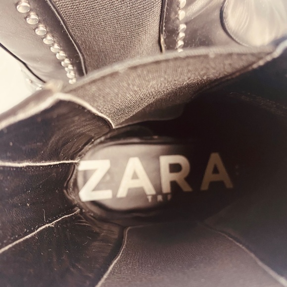 ZARA Studded Combat Moto Ankle Boots Black Slip On Faux Leather  EU39/US 8-8.5 - Picture 8 of 9